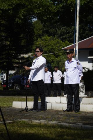 Bupati Kolaka Timur Pimpin Apel Gabungan dan Halal Bihalal Lingkup Pemda Koltim: Komitmen Baru Pasca Idul Fitri