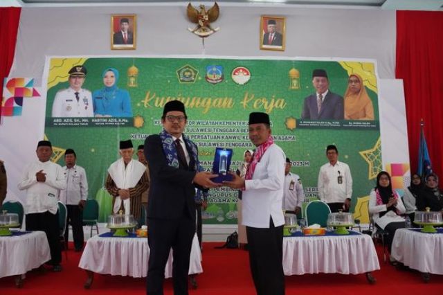Kakanwil Kemenag Sultra Sambangi Koltim