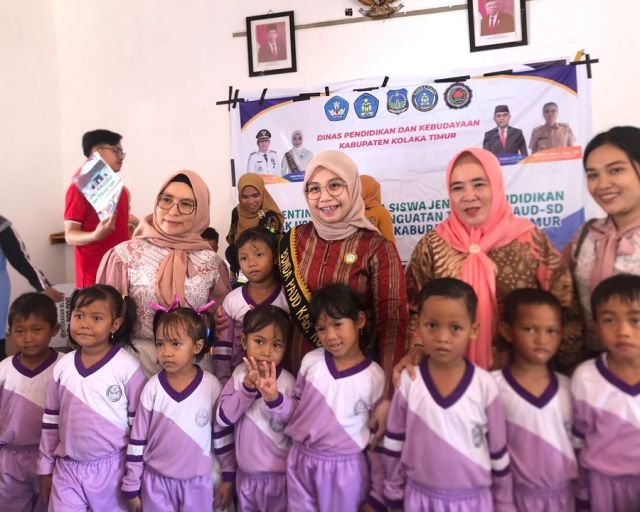 Bunda PAUD Koltim Sambangi Poni-Poniki Perkuat Parenting Ortu Siswa
