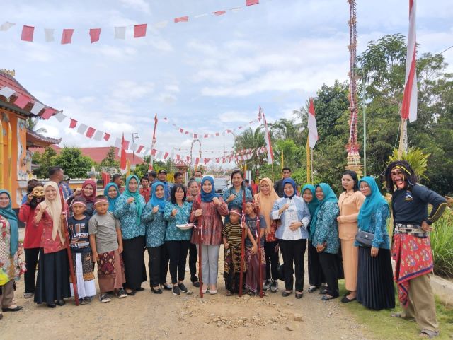PKK Koltim Kembali Lanjutkan Penilaian Lomba Kampung Merdeka di Empat Kecamatan