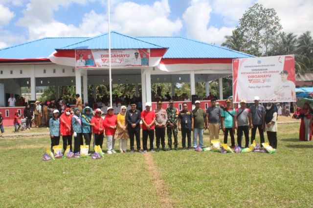 Bupati Koltim Buka Kegiatan Olahraga dan Seni di Kecamatan Aere