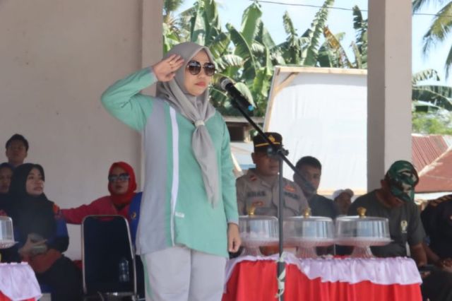 Ketua TP PKK Koltim Buka Kegiatan Olahraga di Kecamatan Poli-Polia
