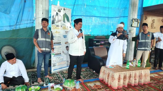 Safari Dakwah Habib Ahmad Al-Habsyi, Bupati Koltim Wakafkan 500 Mushaf Al-Quran