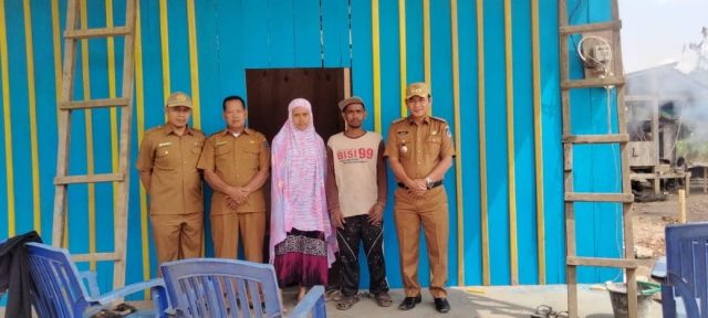 Dua Minggu Pasca Kebakaran, Elling Tempati Rumah Baru dari Pemda