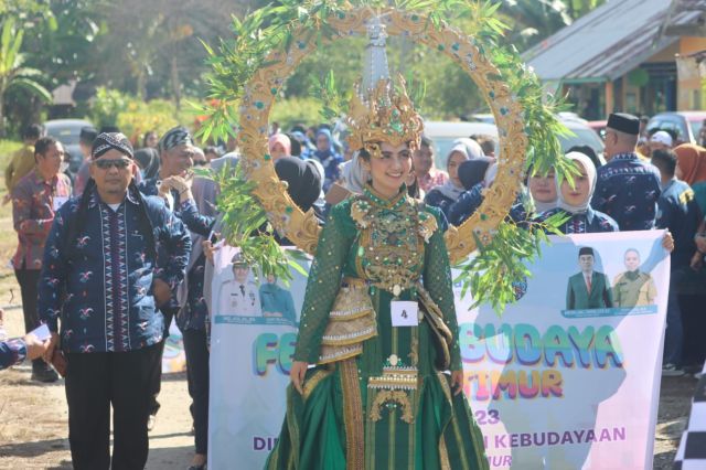 Meriahnya Karnaval Budaya Koltim