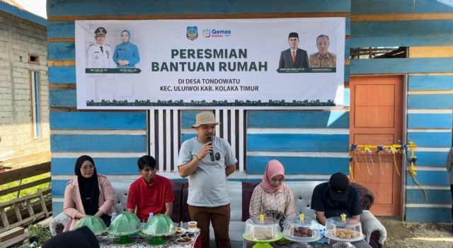Bupati Koltim Resmikan Bantuan Rumah Di Tondowatu