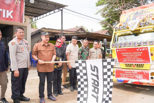Bupati Lepas Pendistribusian Logistik Pemilu di Seluruh Kecamatan