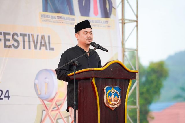 Belanja Murah, Warga Kec LalolaeTurut Senang dengan Gerakan Pangan Murah