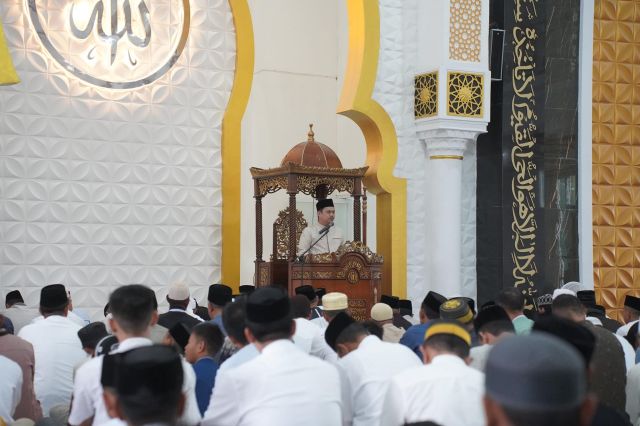 Bupati Koltim Shalat Idul Adha di Masjid Raya Rate-Rate