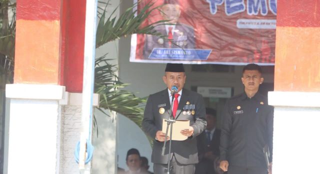 Pemkab Koltim Gelar Upacara Peringatan Hari Sumpah Pemuda dan Penandatanganan Fakta Integritas Netralitas ASN