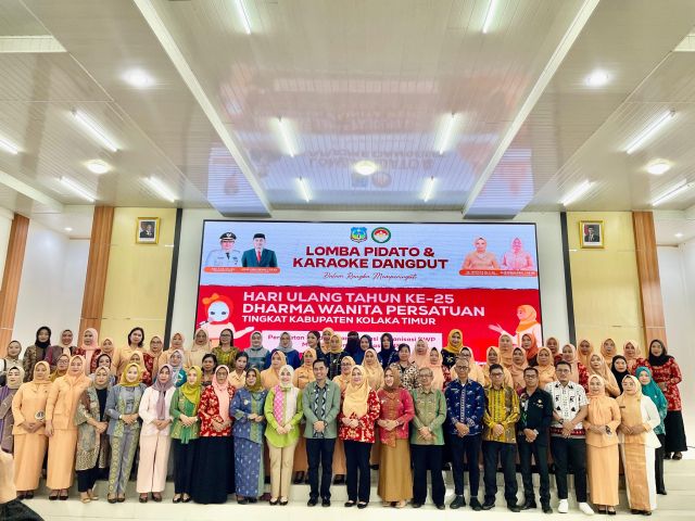 Sekda Koltim buka Lomba Pidato dan Karaoke peringatan HUT DWP tingkat Koltim