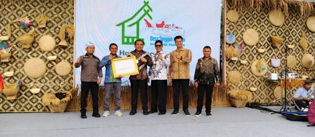Desa Simbune Raih Penghargaan Nasional Sebagai Desa Cinta Statistik