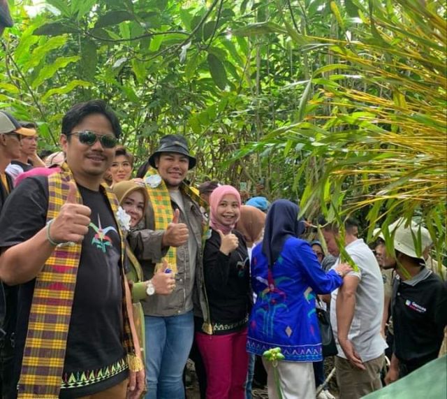 Ivan Gunawan Kunjungi Langsung Asal Sorume di Mowewe