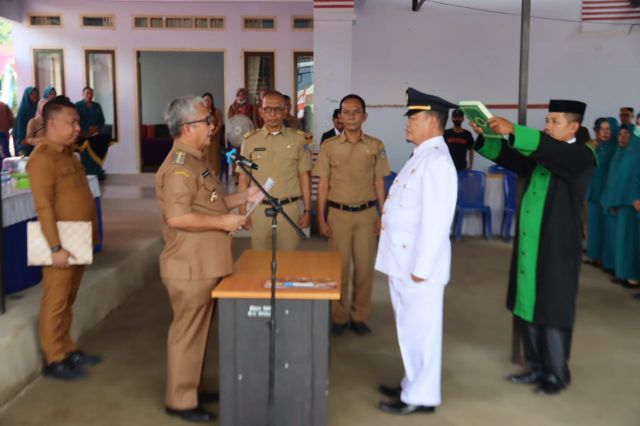 Husain T Resmi Nahkodai Kecamatan Uluiwoi