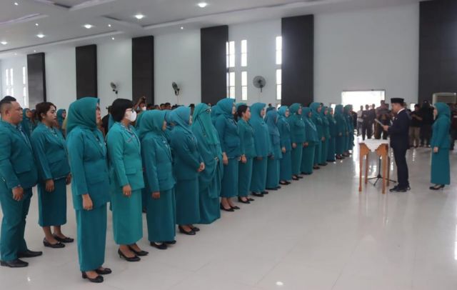 Pengurus PKK Koltim yang Baru Resmi Dilantik