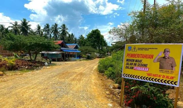 Kades Iwoikondo: Baru Kali Ini Jalan Kami Diperbaiki