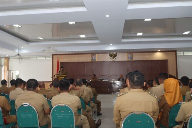 Gelar Pertemuan Perdana Jajaran, Ini Pesan Plt Bupati