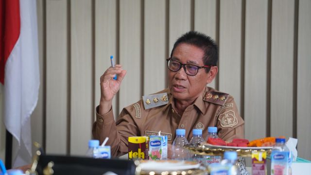 Wakil Bupati Koltim  Pimpin Rapat Pemantapan Persiapan Kunjungan Kementerian Pertahanan RI ke Lokasi Pembangunan Brigif di Kecamatan Ueesi